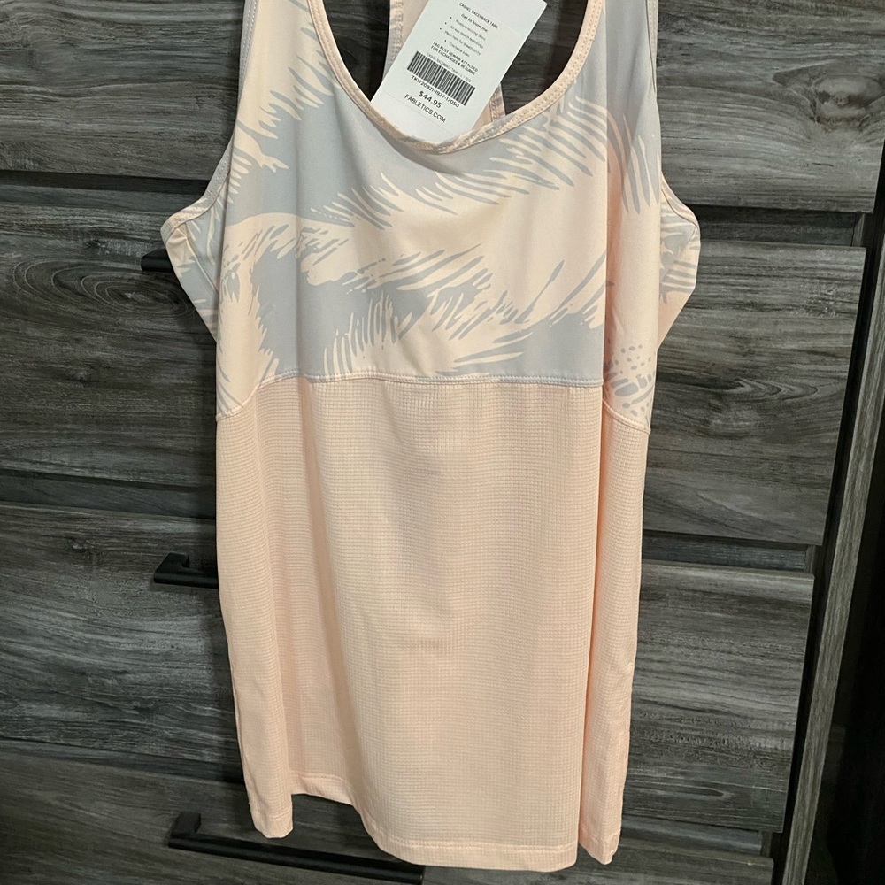 Fabletics Racerback Tank Top Size Large